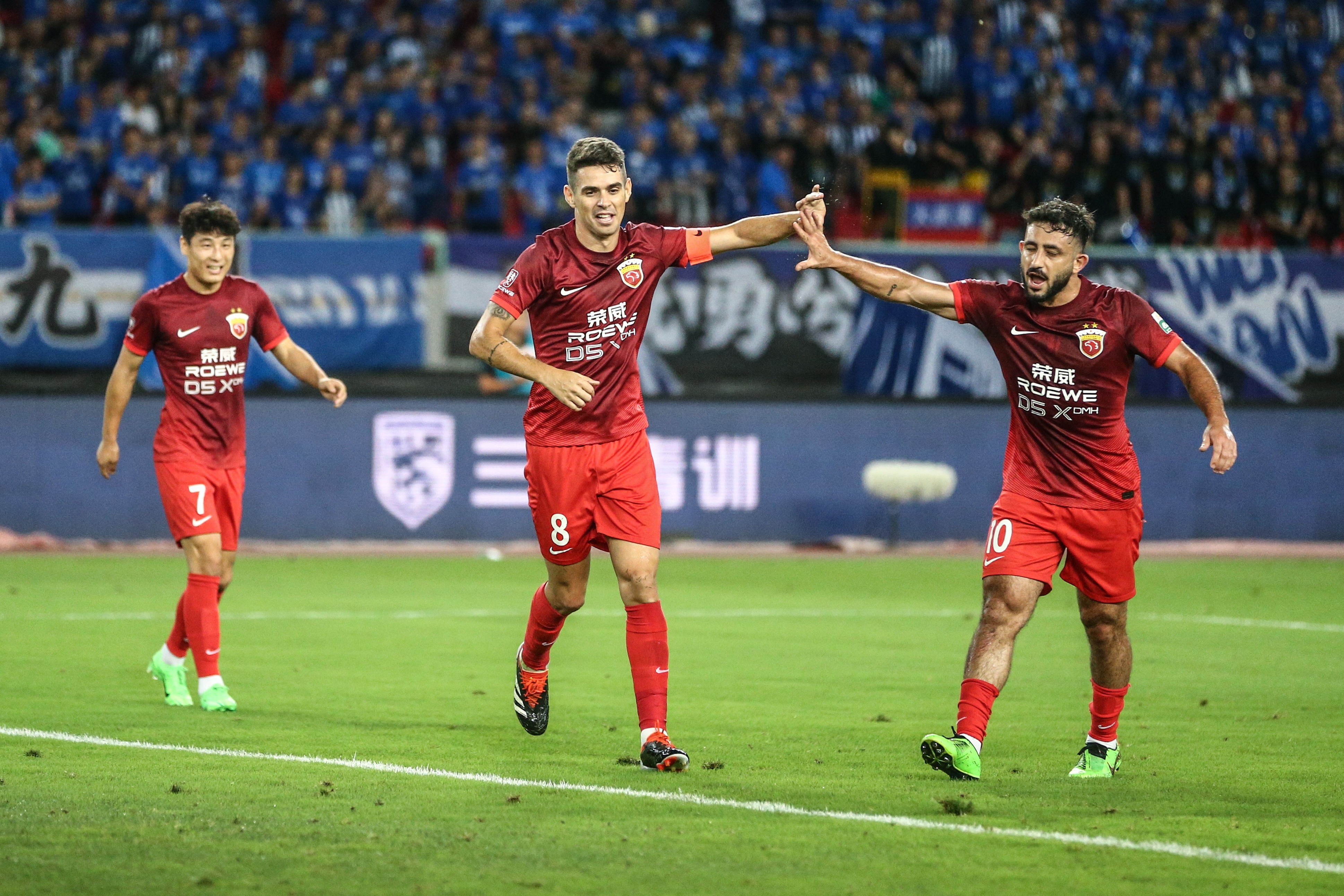 兩人合約到期離隊(duì)+兩人結(jié)束租借，海港即將僅剩兩名外援